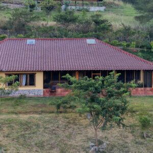 SE VENDE EXCLUSIVA CASA EN VILCABAMBA.